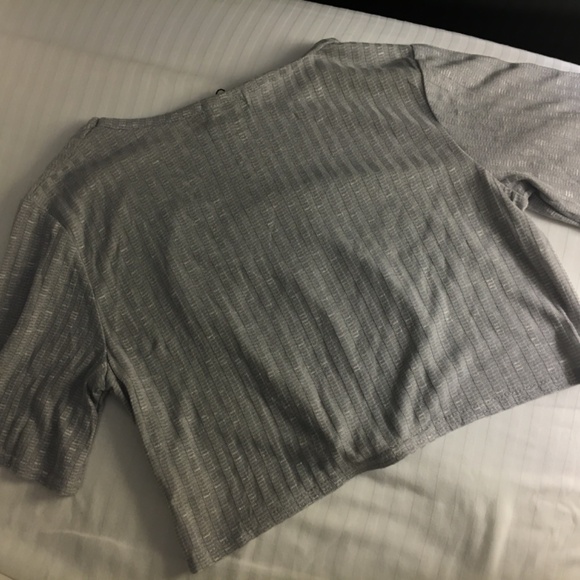 Pretty Little Thing top - Picture 4 of 5